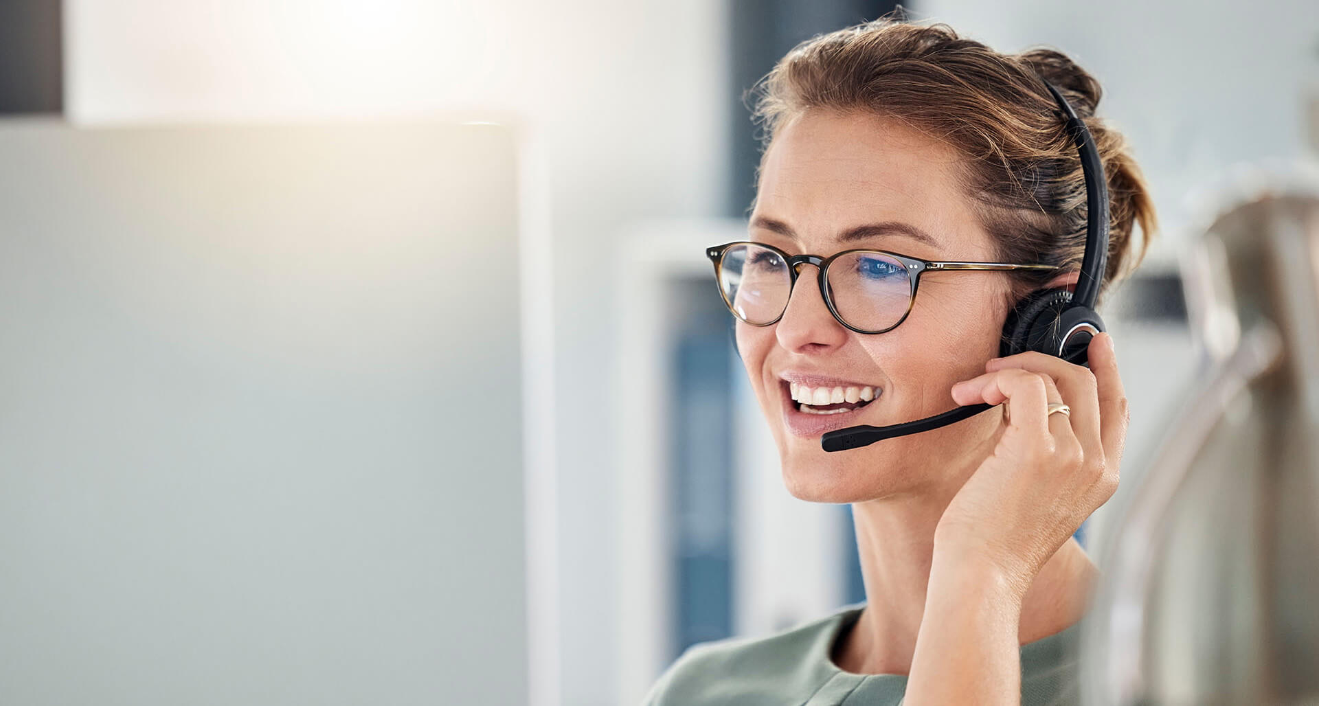 Dame mit Headset